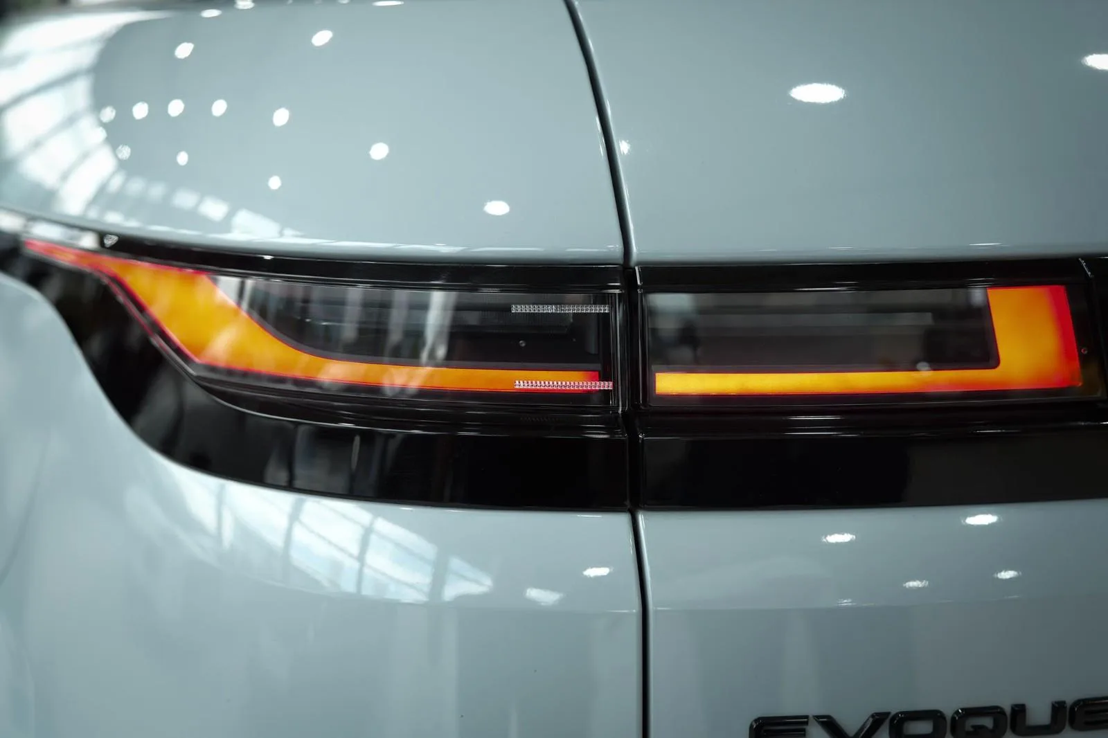 2024 Land Rover Range Rover Evoque Dynamic SE, 10/26