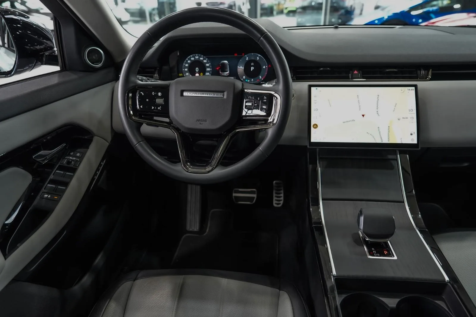 2024 Land Rover Range Rover Evoque Dynamic SE, 17/26