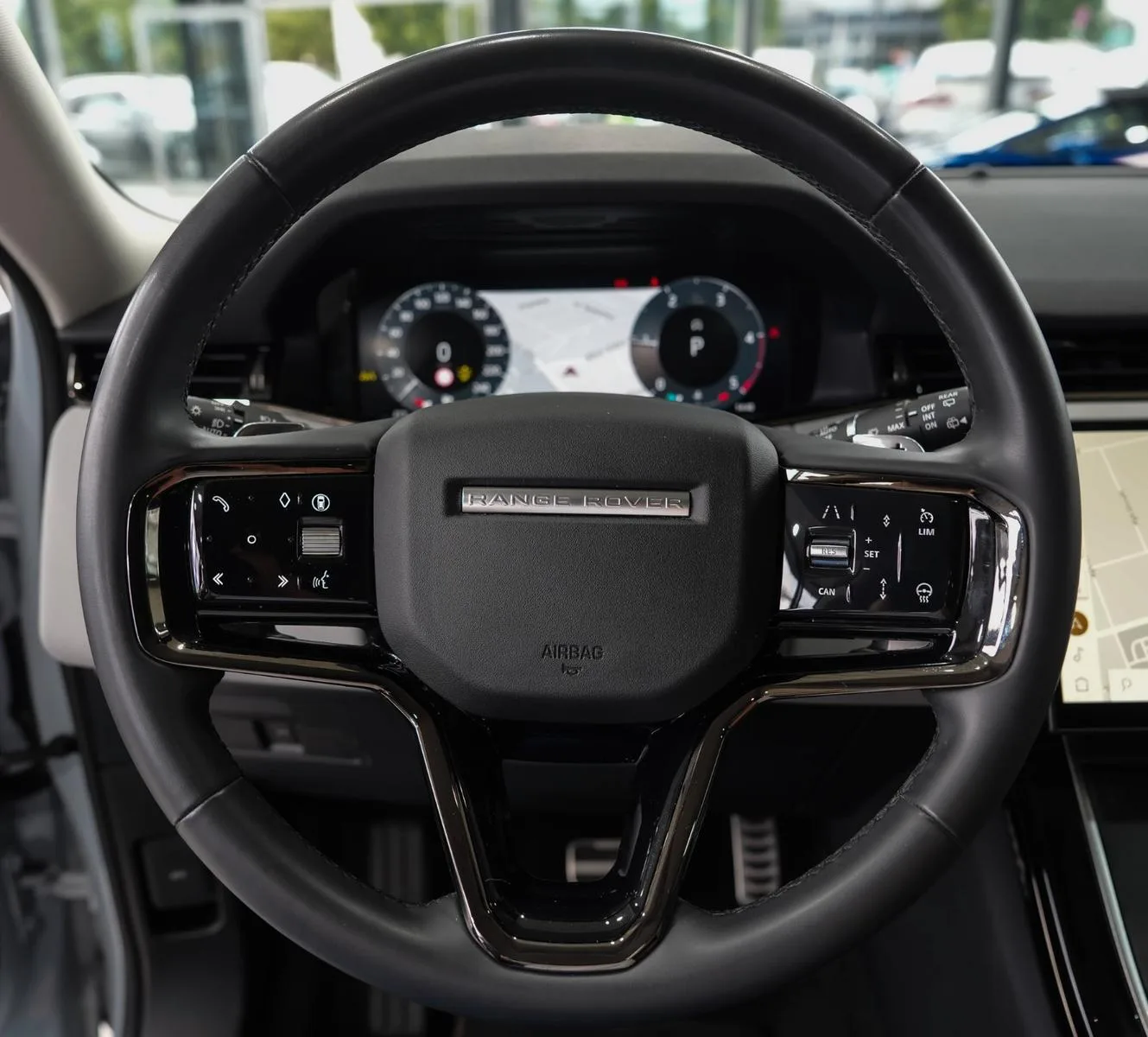 2024 Land Rover Range Rover Evoque Dynamic SE, 18/26