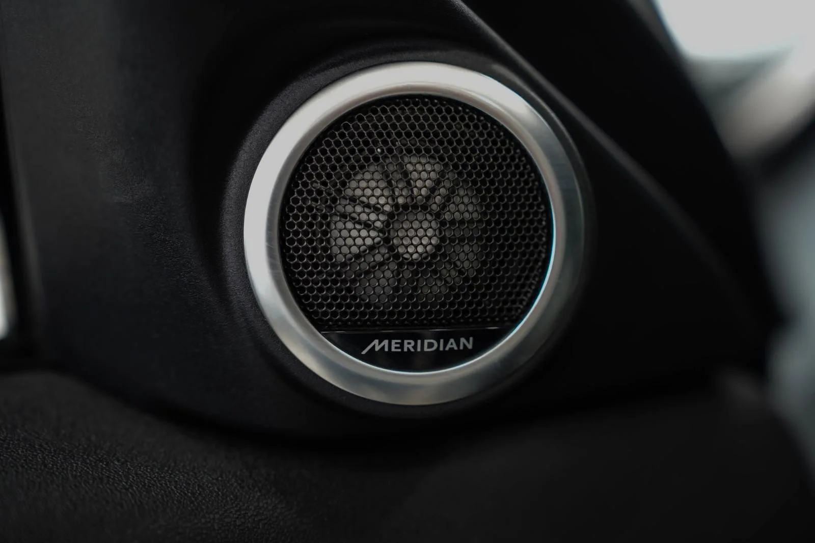 2024 Land Rover Range Rover Evoque Dynamic SE, 24/26