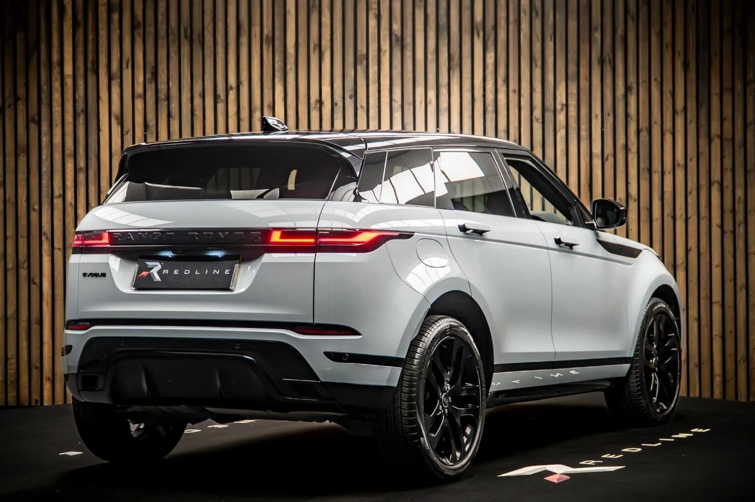 2024 Land Rover Range Rover Evoque D200 Dynamic HSE, 4/30