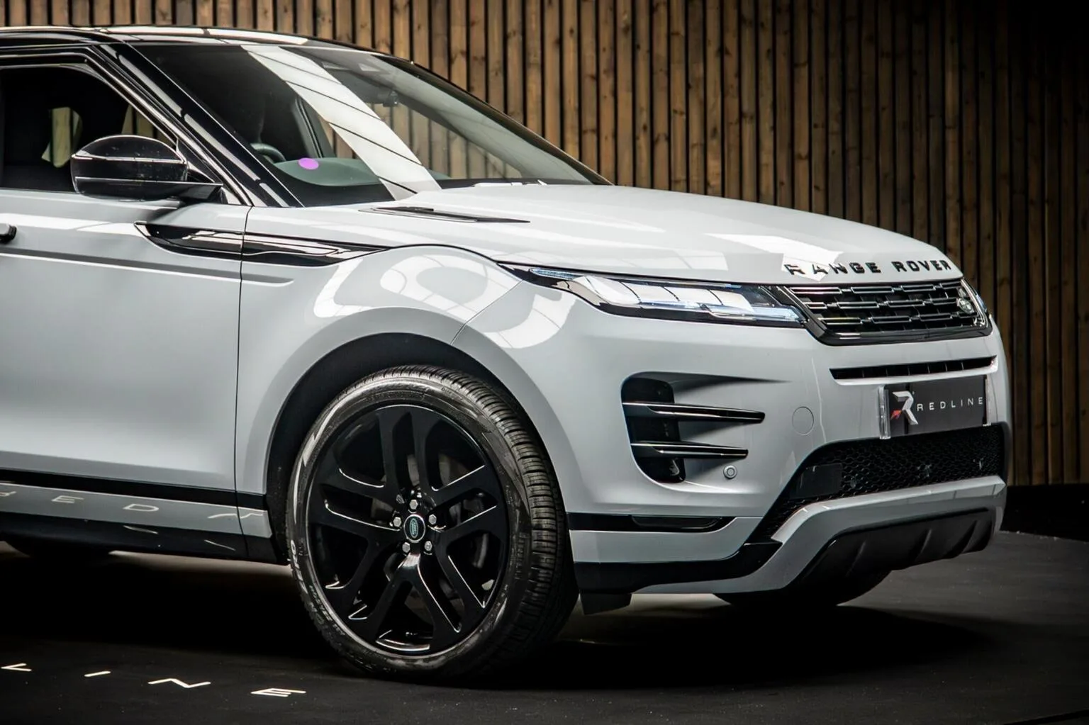2024 Land Rover Range Rover Evoque D200 Dynamic HSE, 9/30