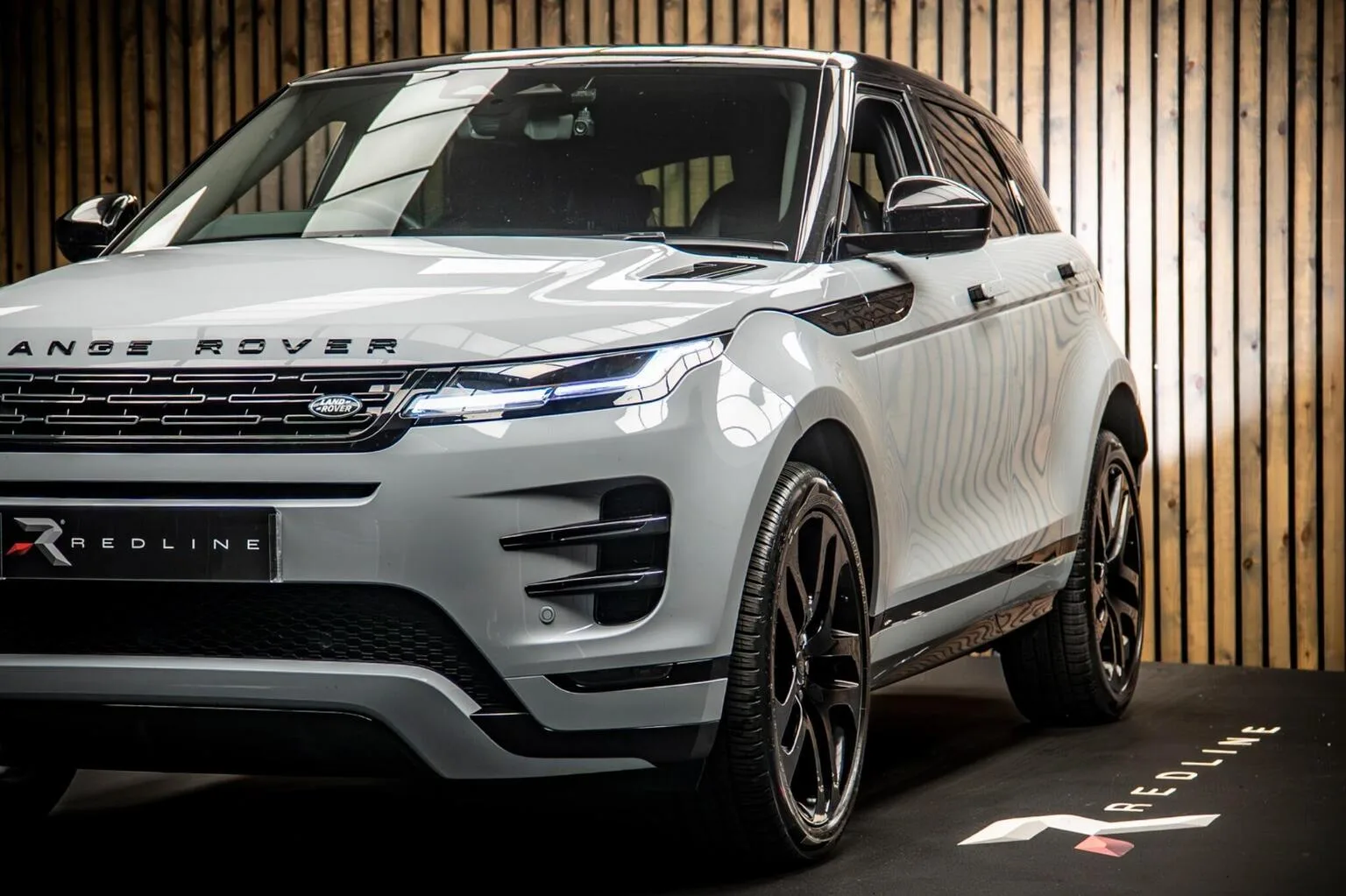 2024 Land Rover Range Rover Evoque D200 Dynamic HSE, 12/30