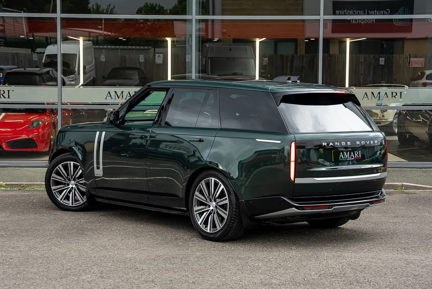 2024 Land Rover Range Rover P460, Autobiography offered by a supercar dealer in Preston, United Kingdom, photo 3 of 25