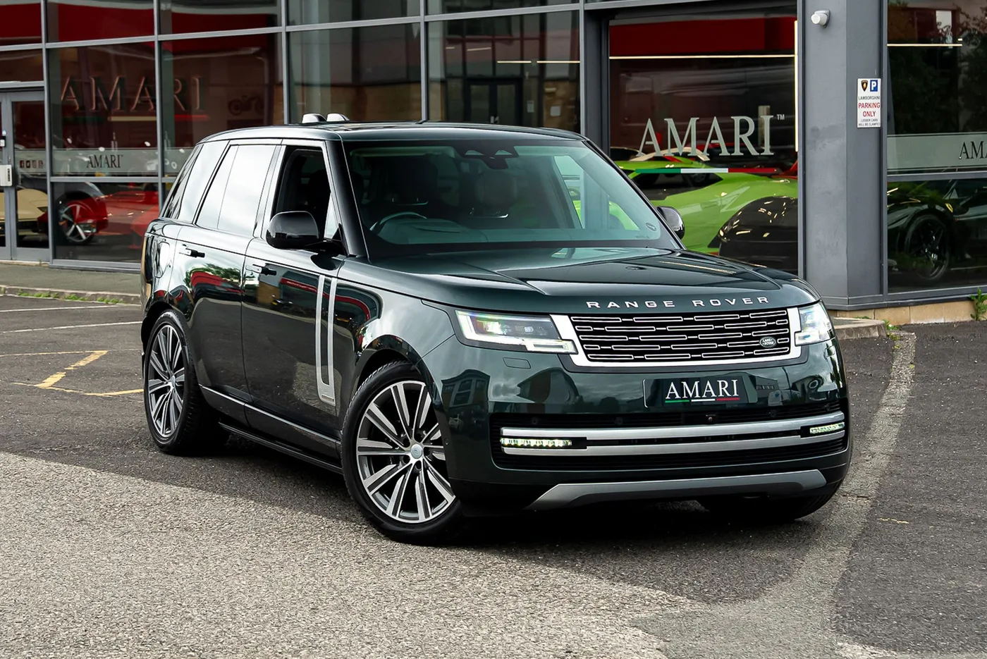 2024 Land Rover Range Rover P460, Autobiography offered by a supercar dealer in Preston, United Kingdom, photo 13 of 25