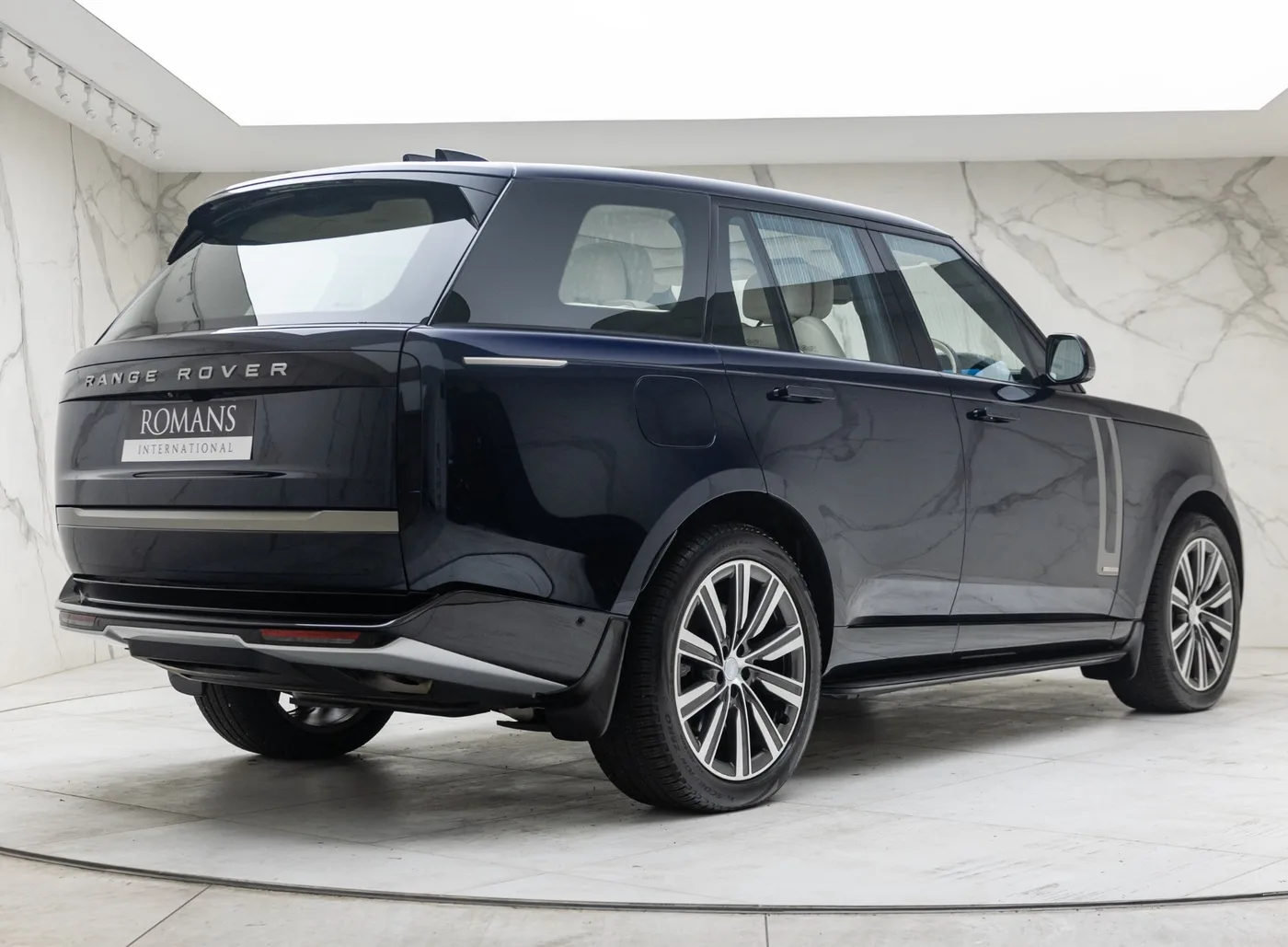 2024 Land Rover Range Rover P550e, Autobiography angeboten von einem Fachhändler in Banstead, Vereinigtes Königreich, Foto 6 von 15