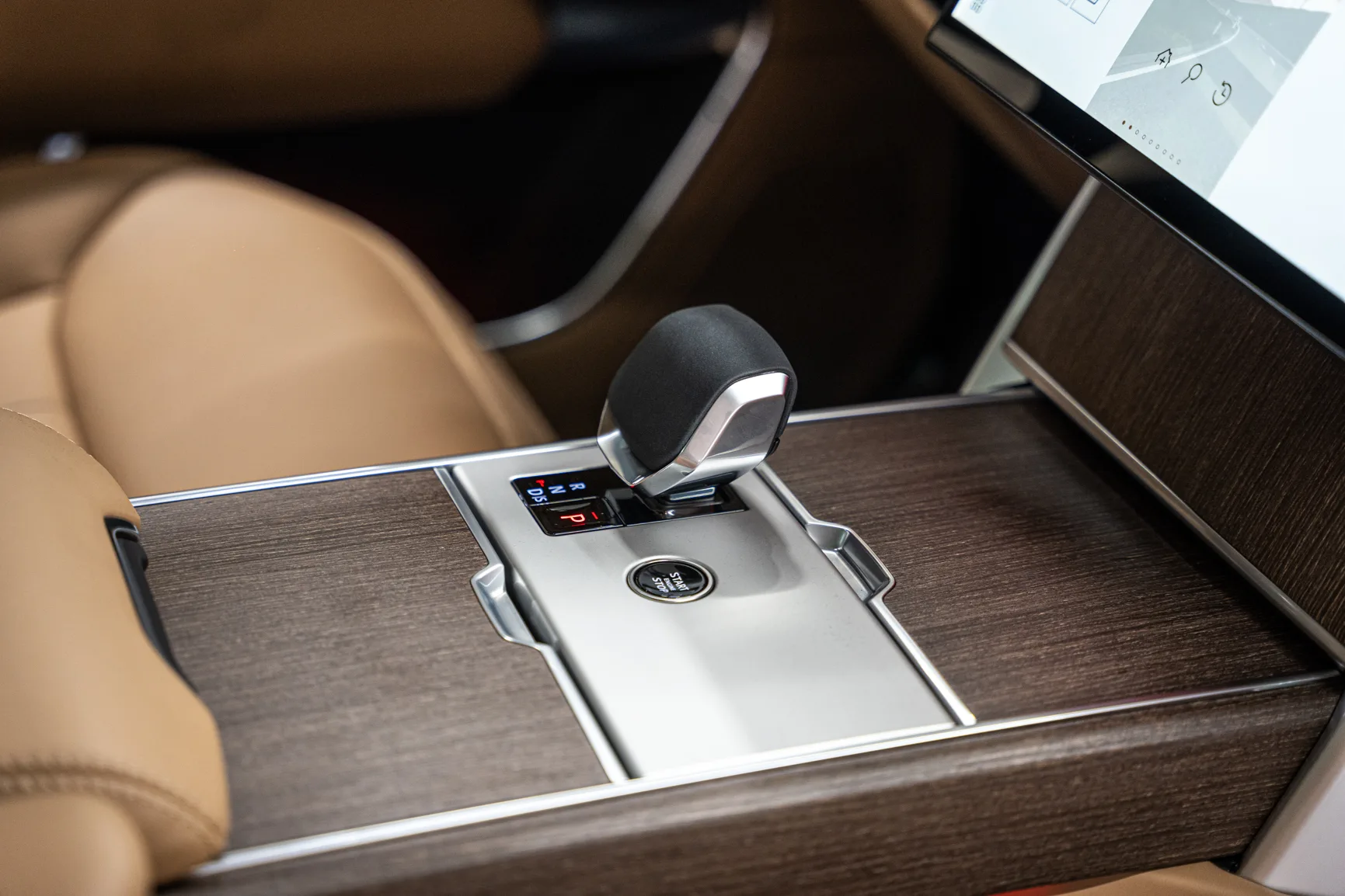 2024 Land Rover Range Rover, 7/20