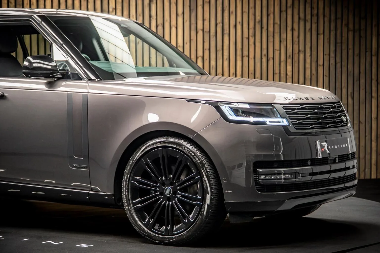 2024 Land Rover Range Rover D350 Autobiography LWB, 9/30
