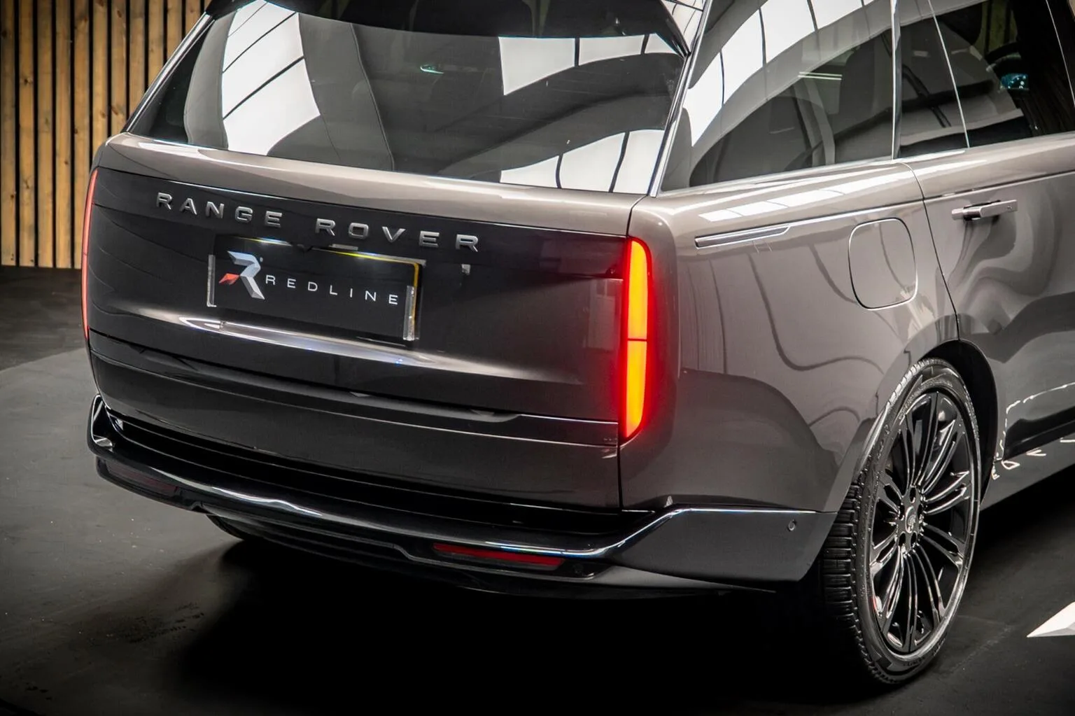 2024 Land Rover Range Rover D350 Autobiography LWB, 21/30