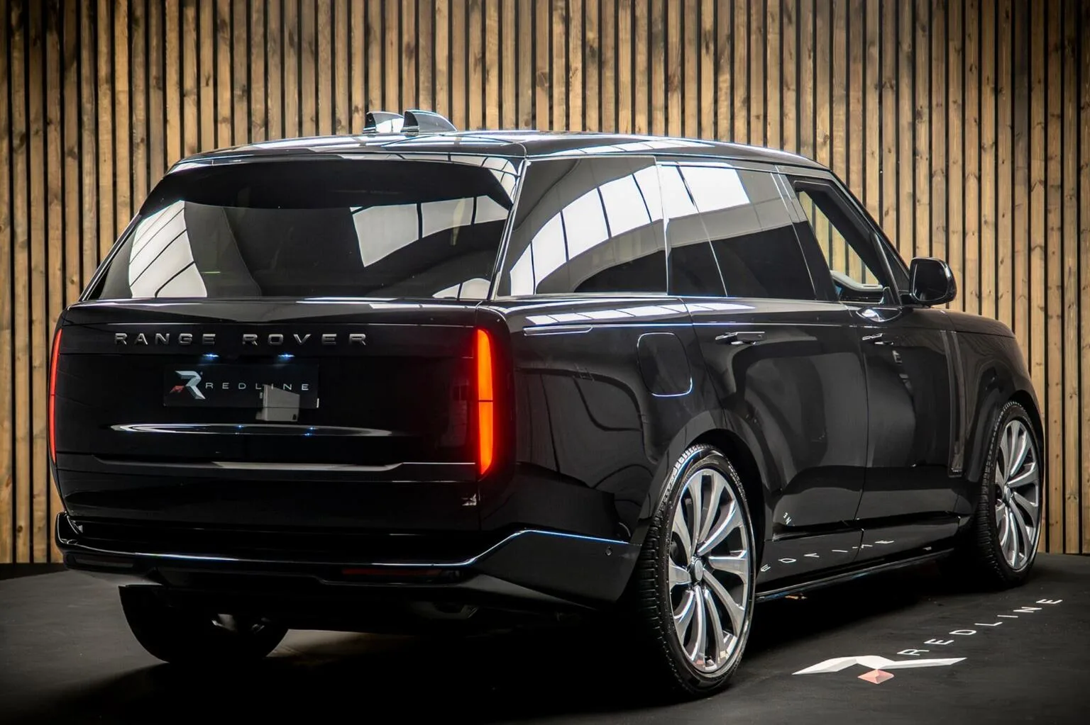 2024 Land Rover Range Rover P400 Autobiography LWB, 4/30