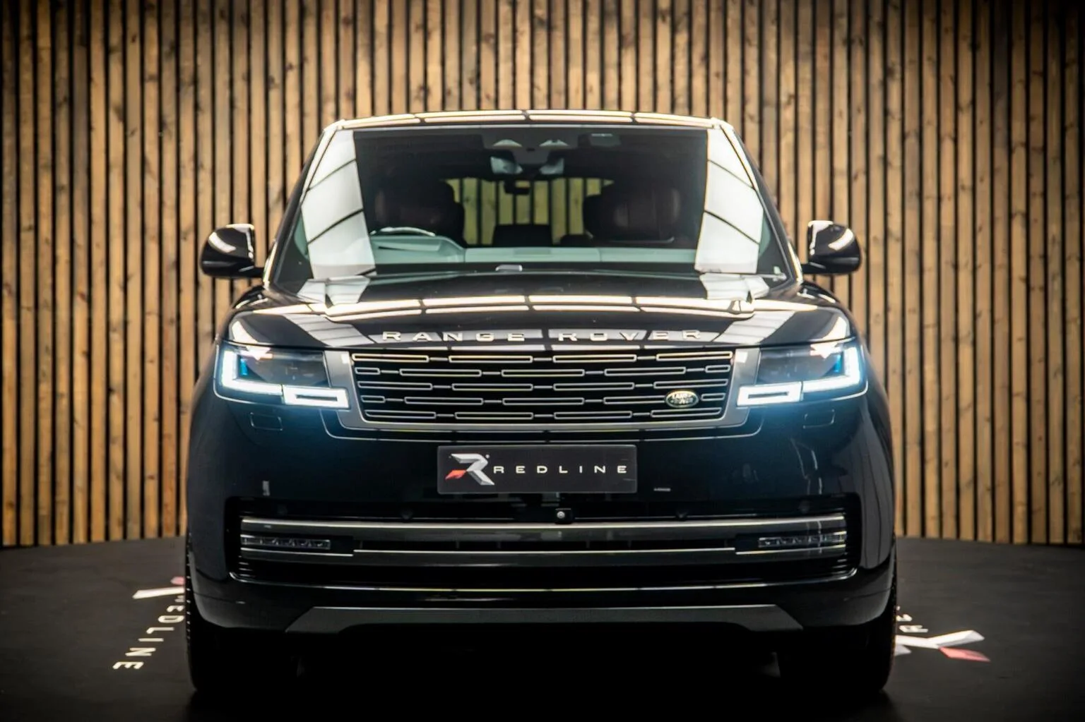 2024 Land Rover Range Rover P400 Autobiography LWB, 5/30