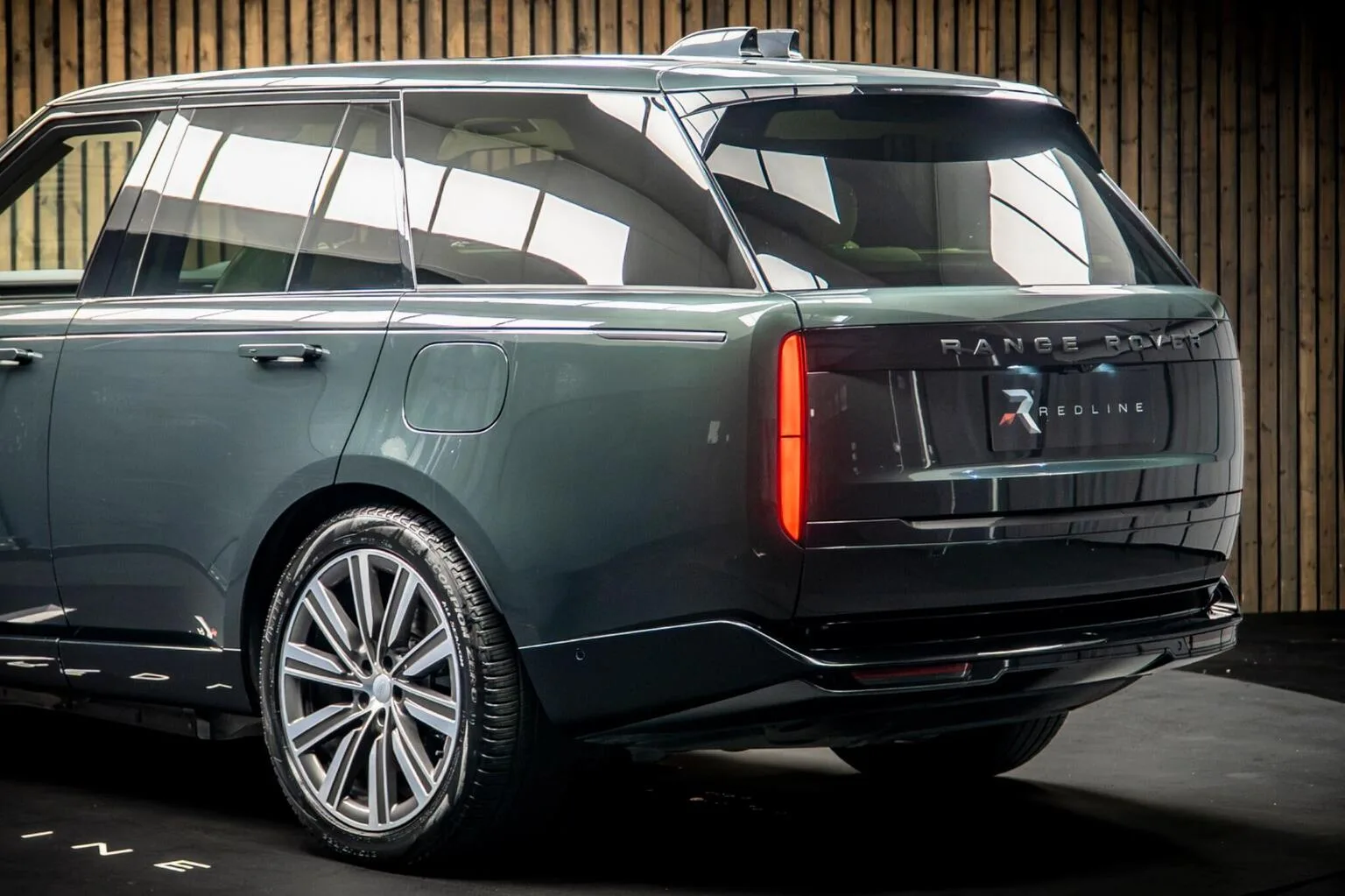 2024 Land Rover Range Rover P550e Autobiography, 16/30
