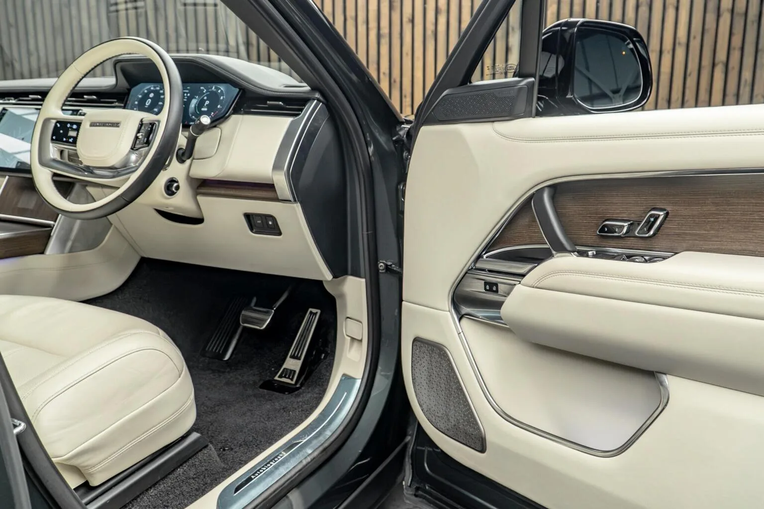 2024 Land Rover Range Rover P550e Autobiography, 30/30