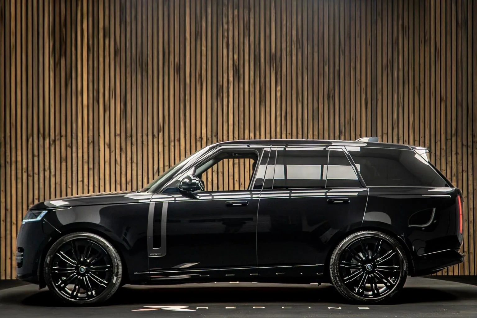 2024 Land Rover Range Rover D350 Autobiography, 7/30