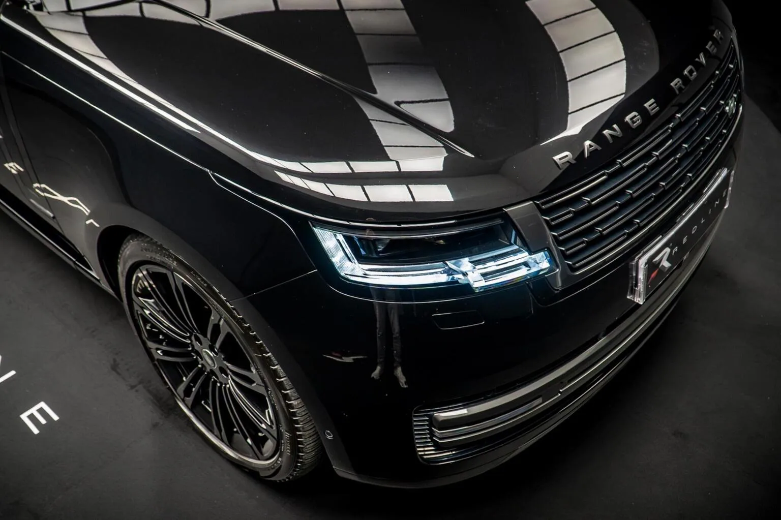 2024 Land Rover Range Rover D350 Autobiography, 10/30