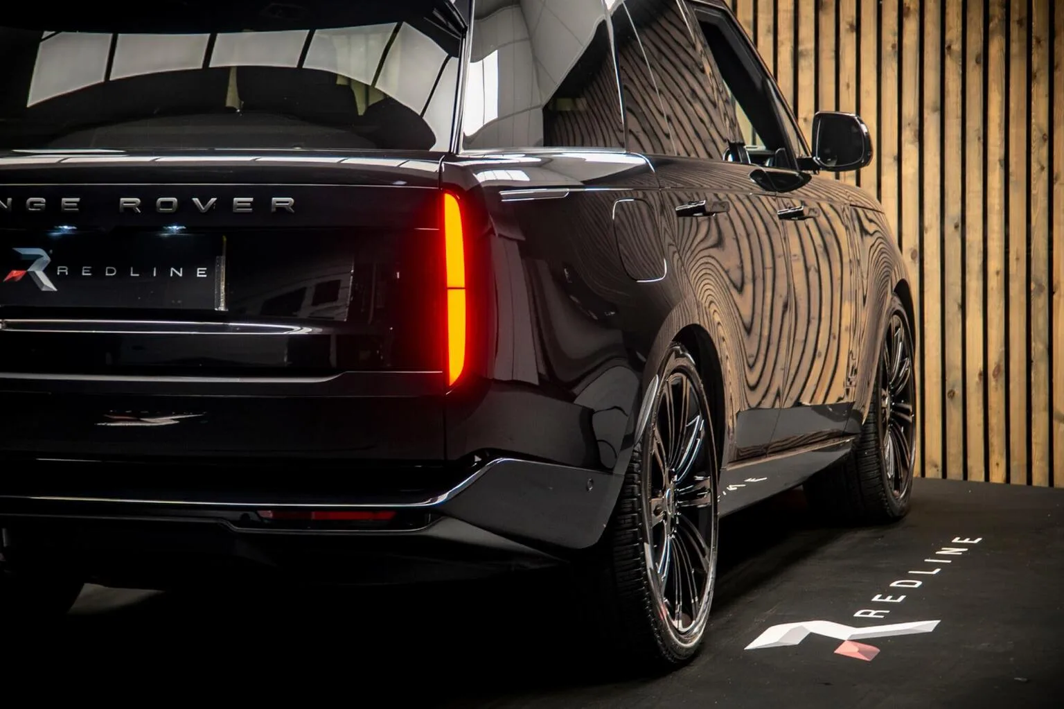 2024 Land Rover Range Rover D350 Autobiography, 20/30