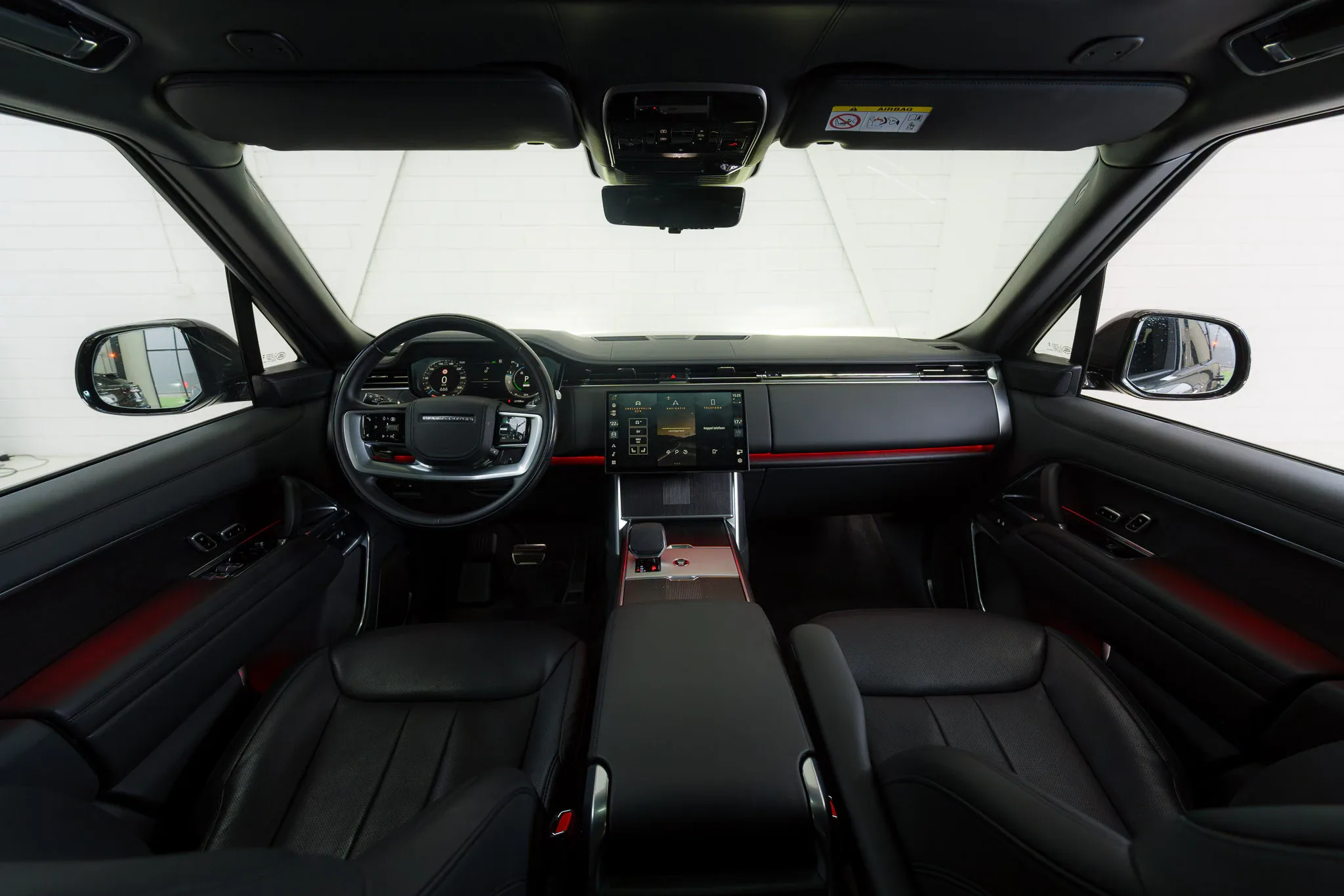 2024 Land Rover Range Rover P550e Autobiography Urban Automotive, 29/30