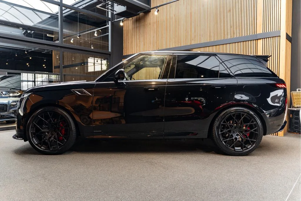 2024 Land Rover Range Rover Sport P550e Autobiography Urban Automotive, 3/30