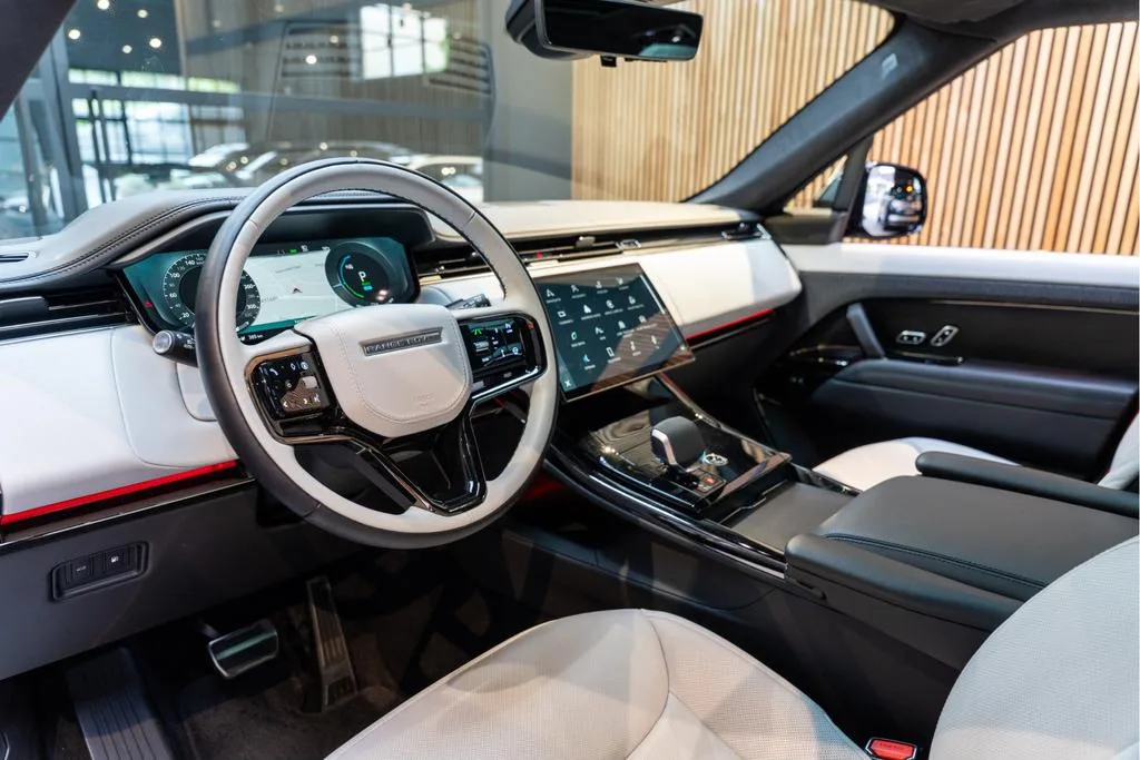 2024 Land Rover Range Rover Sport P550e Autobiography Urban Automotive, 6/30