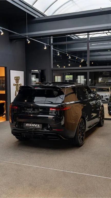 2024 Land Rover Range Rover Sport P550e Autobiography Urban Automotive, 24/30