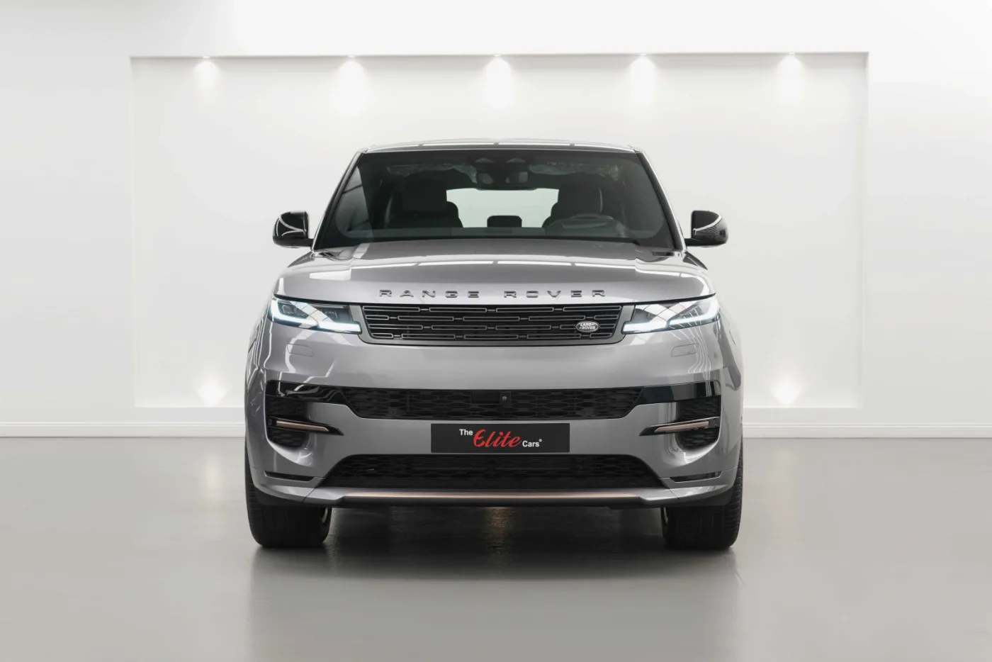 2024 Land Rover Range Rover Sport P400, HSE Dynamic angeboten von einem Fachhändler in Dubai, Vereinigte Arabische Emirate, Foto 6 von 10