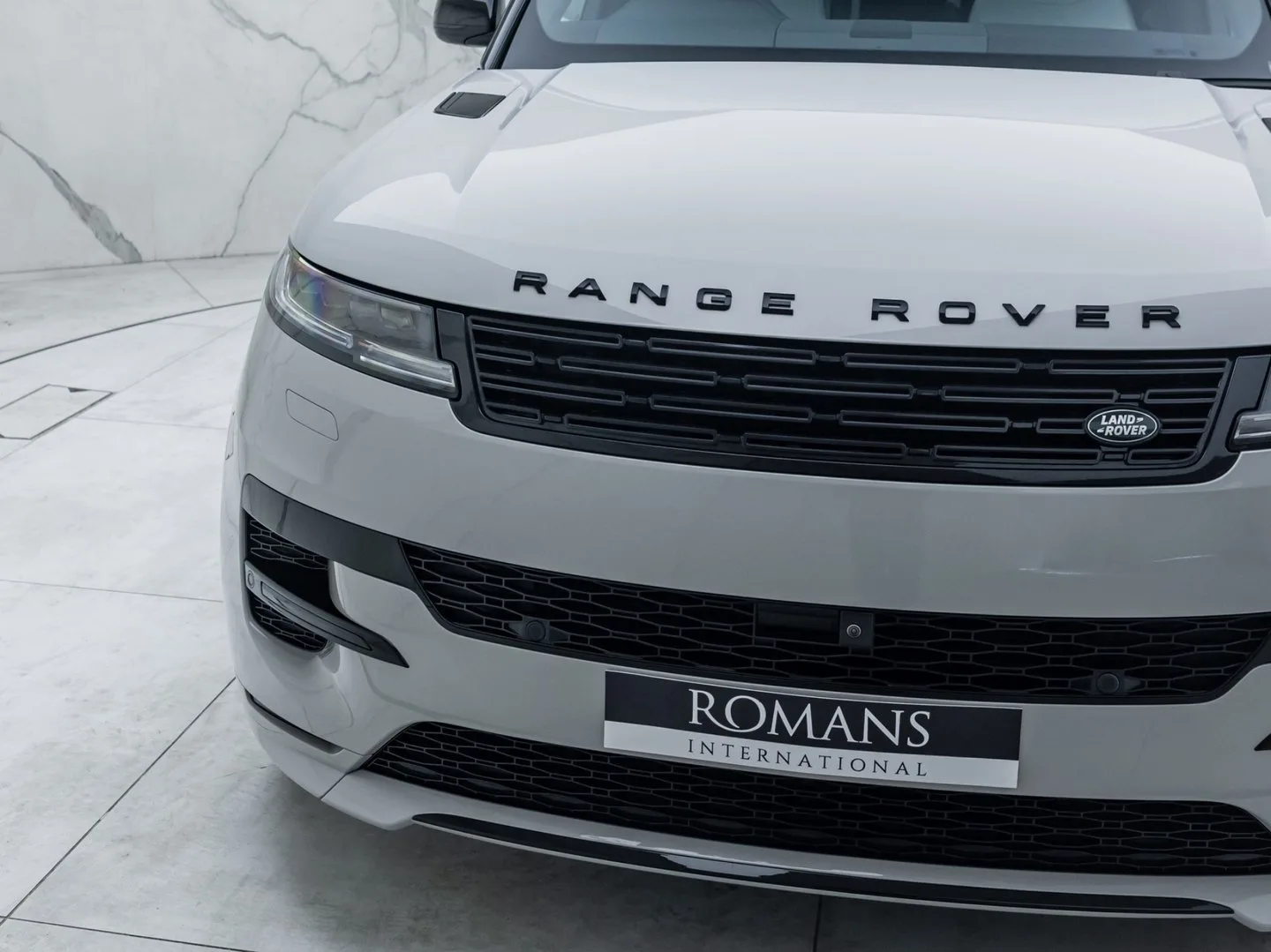 2024 Land Rover Range Rover Sport D300 Dynamic SE, 7/30