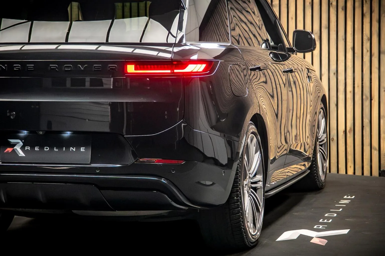 2024 Land Rover Range Rover Sport D300 Dynamic SE, 20/30