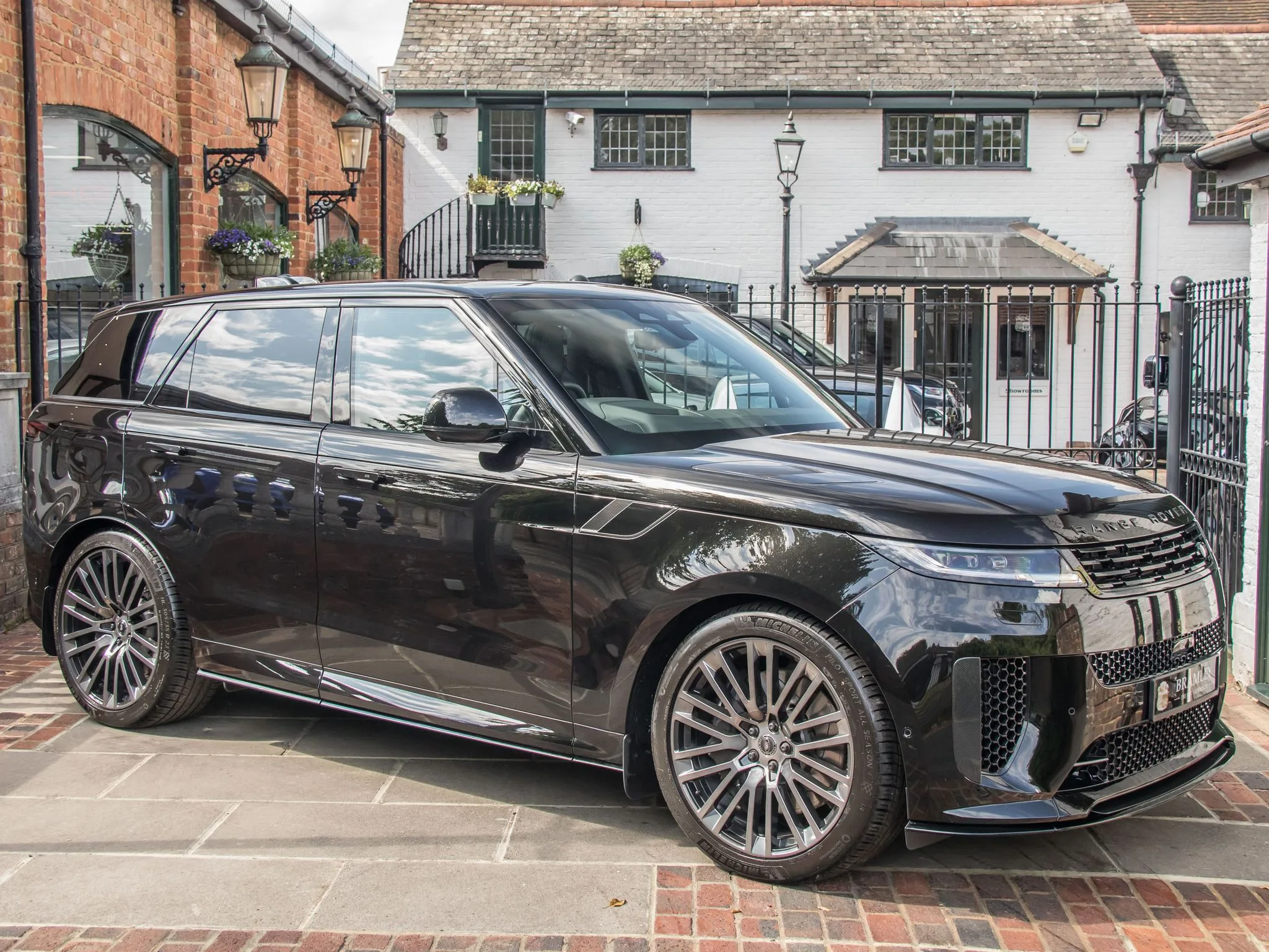 2024 Land Rover Range Rover Sport SV Edition One, 4/25
