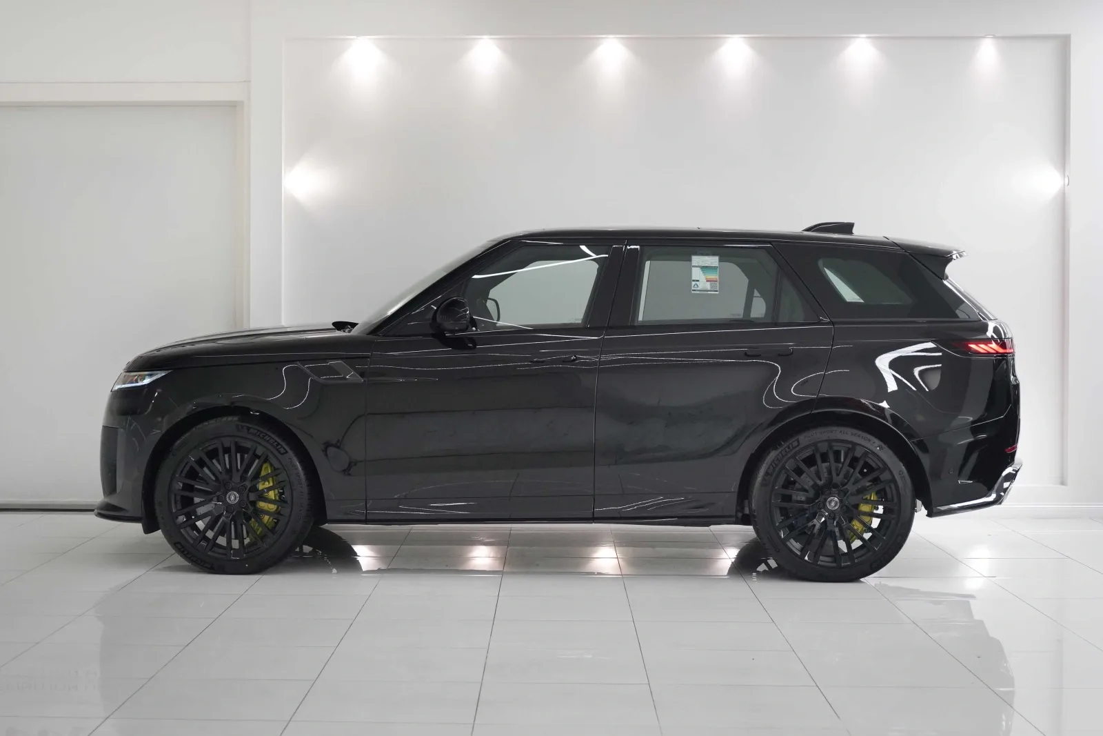 2024 Land Rover Range Rover Sport SV Edition One, 2/16