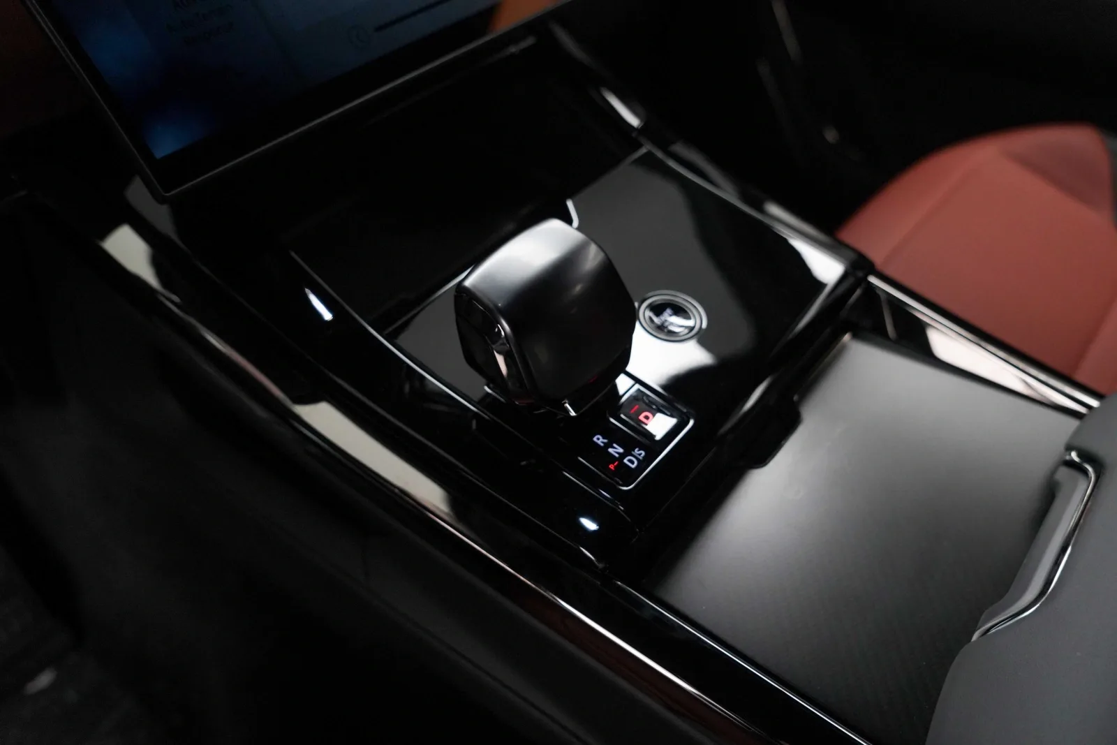 2024 Land Rover Range Rover Sport SV Edition One, 10/16