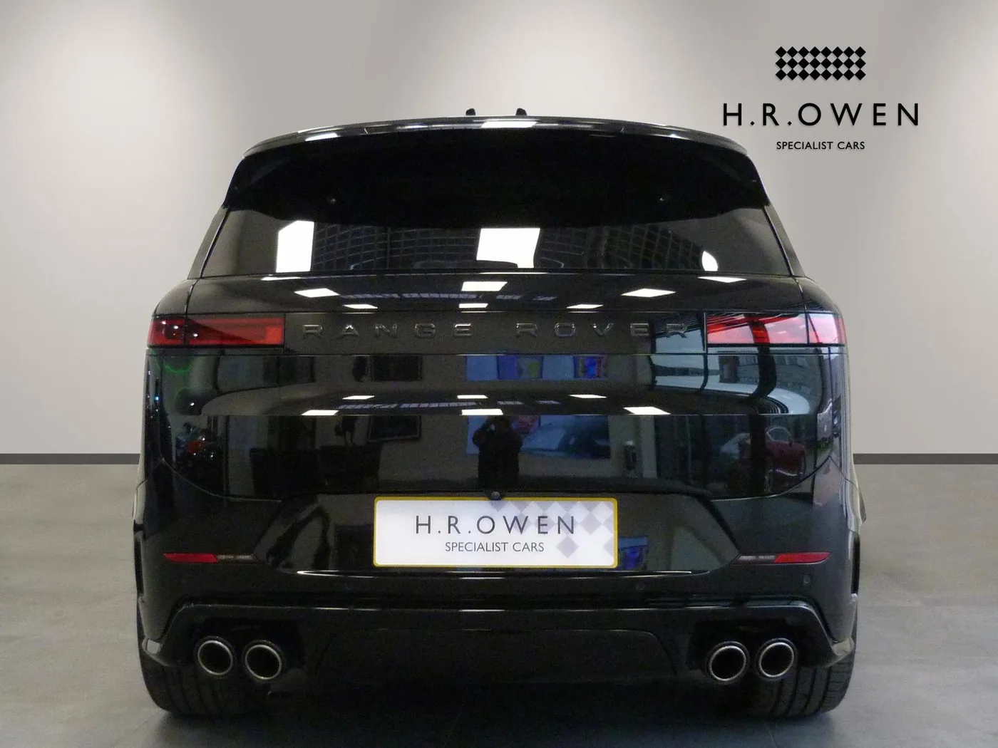 2024 Land Rover Range Rover Sport SV offered by a franchised dealer group in Cheltenham, United Kingdom, photo 11 of 25