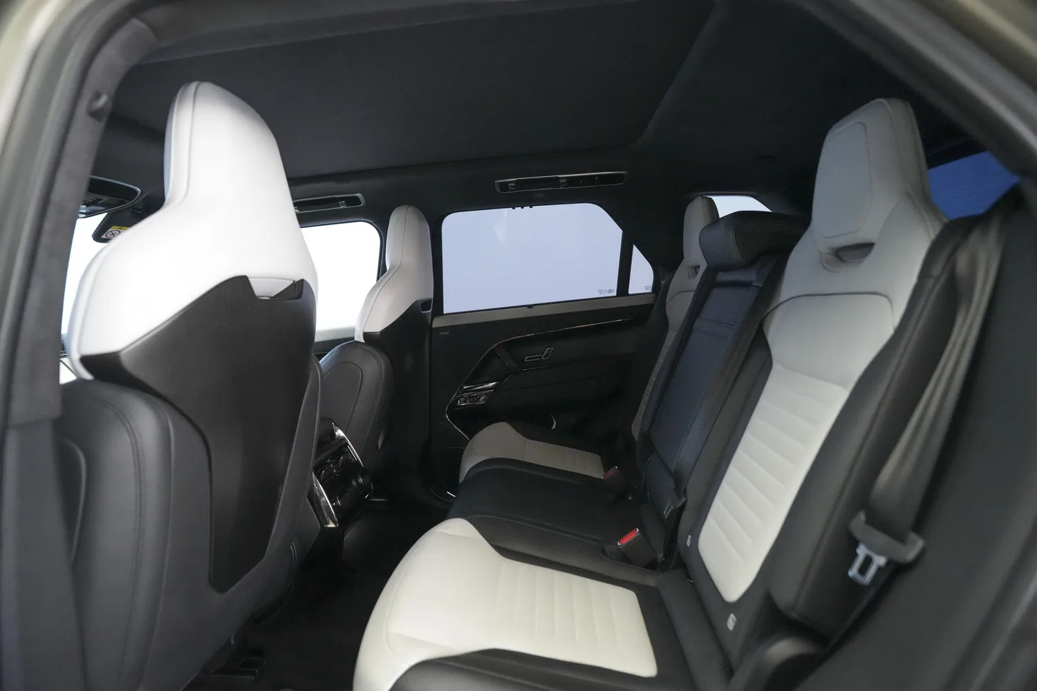 2024 Land Rover Range Rover Sport SV Edition One, 6/16