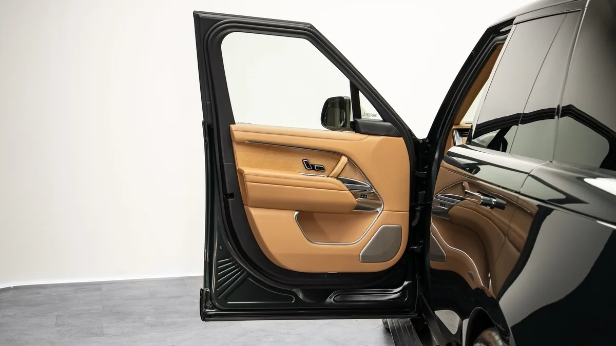 2024 Land Rover Range Rover SV P615 BRABUS, 15/30