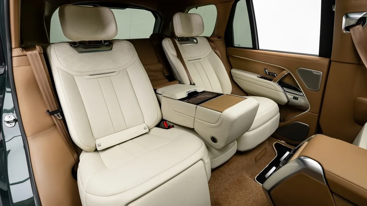 2024 Land Rover Range Rover SV P615 BRABUS, 30/30