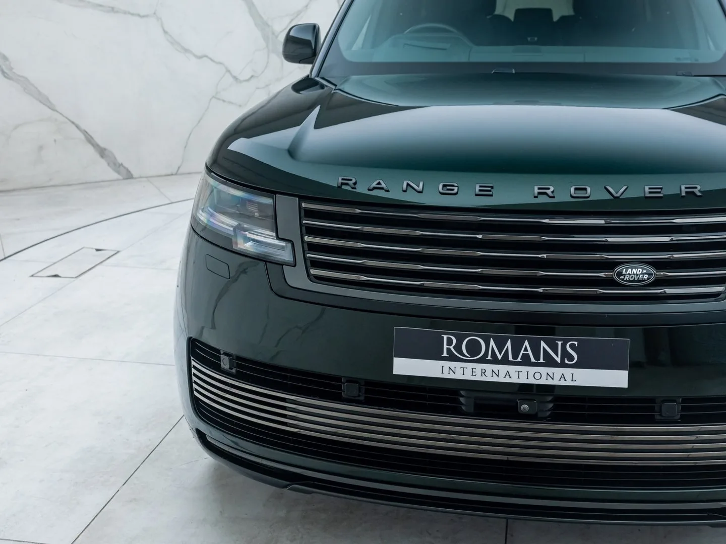 2024 Land Rover Range Rover SV P615, 8/30
