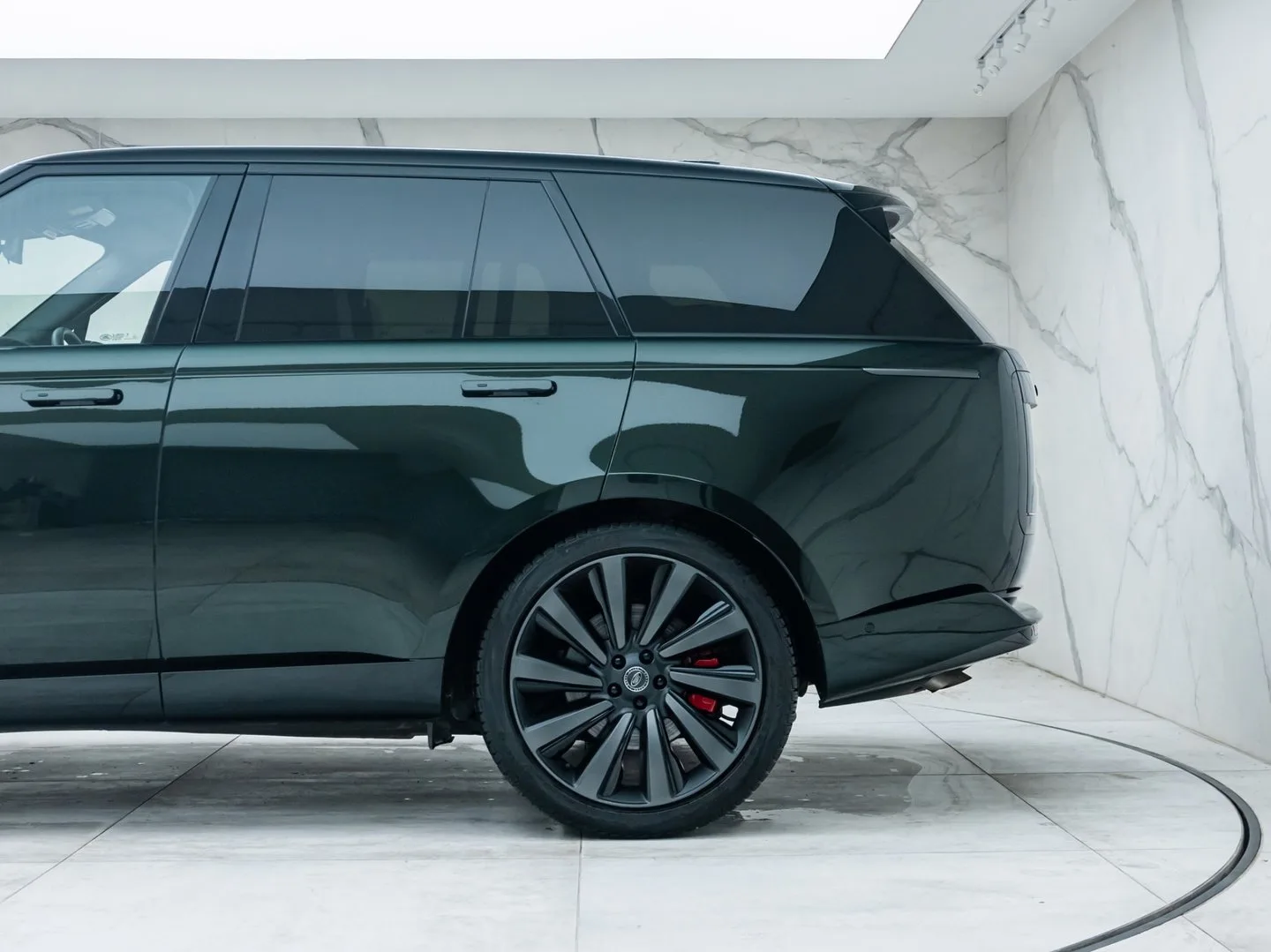 2024 Land Rover Range Rover SV P615, 29/30
