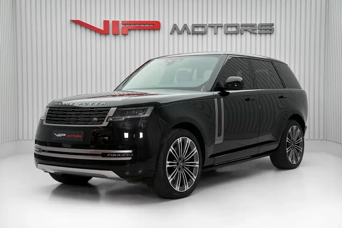 2024 Land Rover Range Rover P530 HSE angeboten von einem Fachhändler in Dubai, Vereinigte Arabische Emirate, Hauptfoto