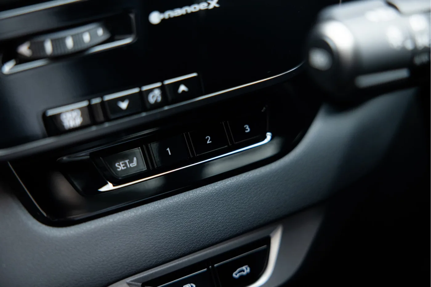 2024 Lexus RX 500h F Sport offered by an official McLaren and Morgan dealer in Utrecht, Netherlands, photo 25 of 25