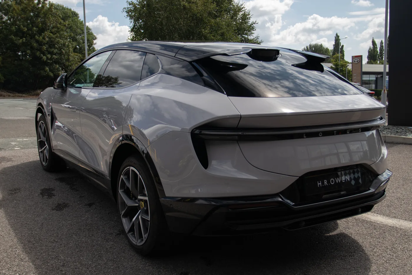 2024 Lotus Eletre offered by a franchised dealer group in Manchester, United Kingdom, photo 6 of 24