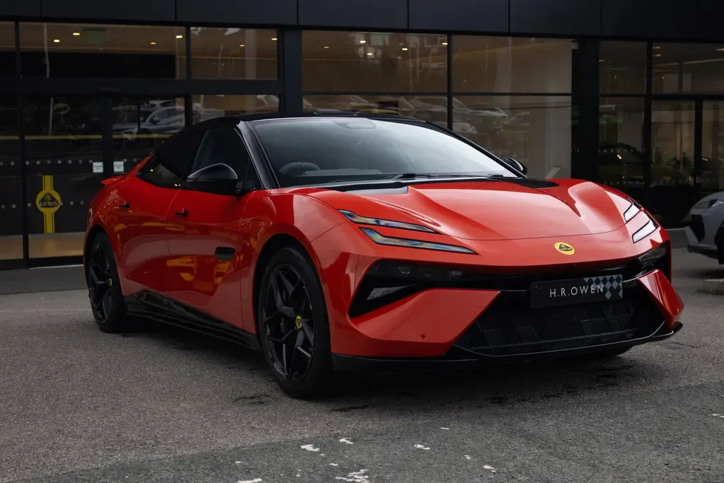 2024 Lotus Emeya angeboten von einer Vertragshändlergruppe in Manchester, Vereinigtes Königreich, Hauptfoto