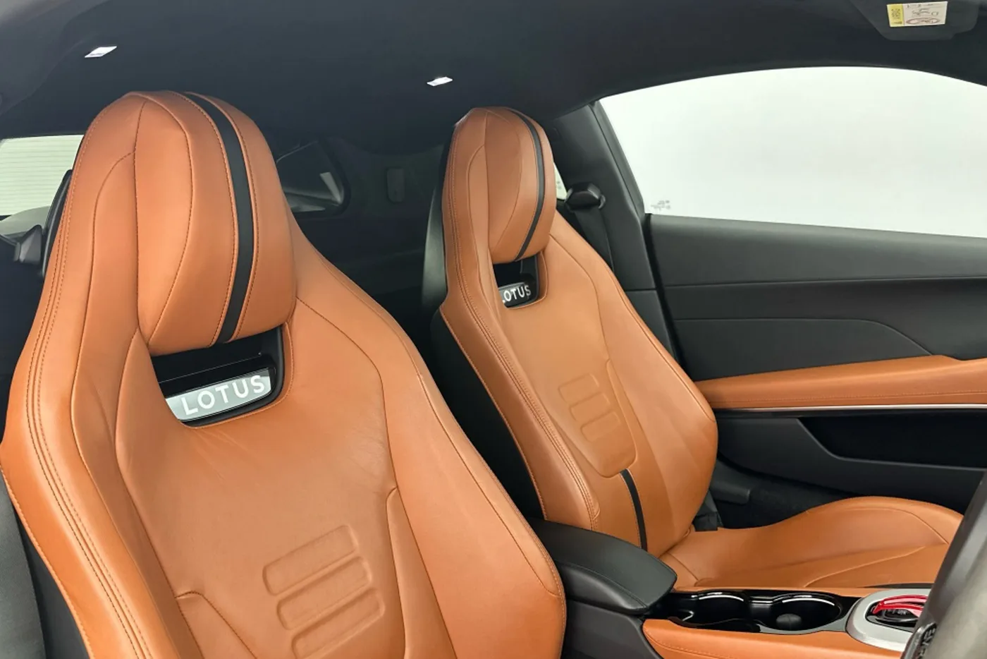 2024 Lotus Emira Turbo offered by a franchised dealer group in Hatfield, United Kingdom, photo 17 of 25