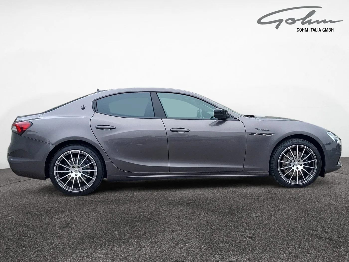 2024 Maserati Ghibli Modena angeboten von einem Fachhändler in Singen, Deutschland, Foto 14 von 15