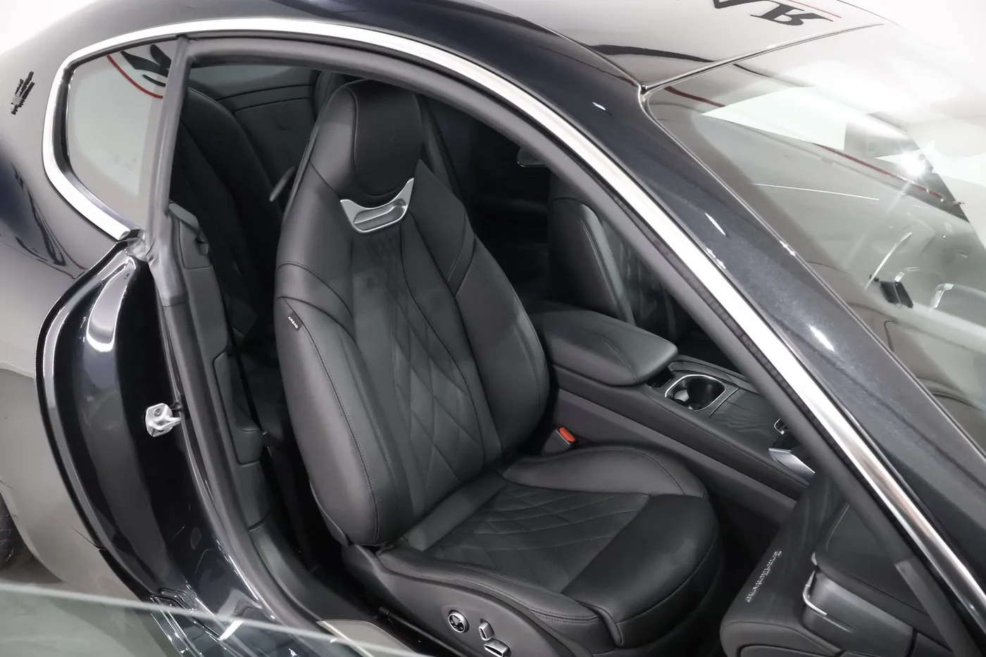2024 Maserati GranTurismo Modena angeboten von einem Supersportwagenhändler in Zibido San Giacomo, Italien, Foto 9 von 25