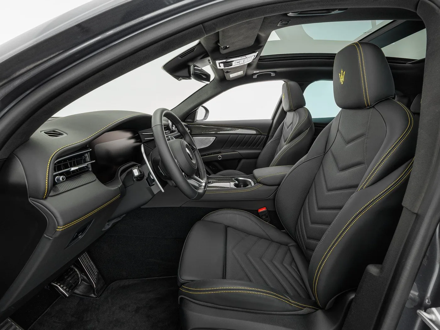 2024 Maserati Grecale Trofeo proposée par un concessionnaire spécialisé à Singen, Allemagne, photo 4 sur 15