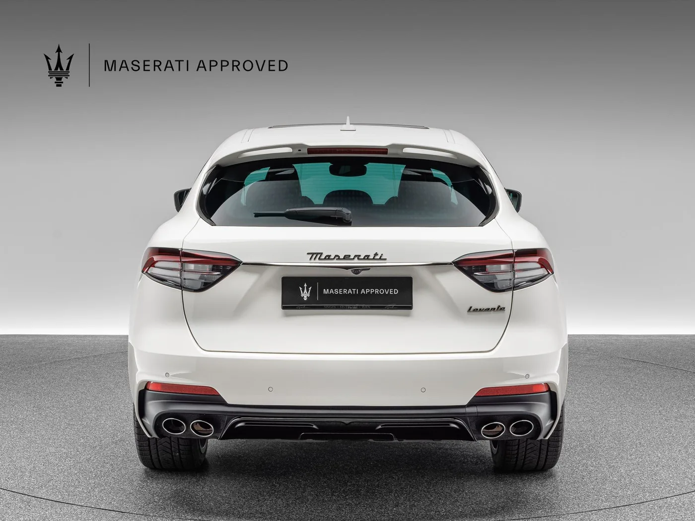 2024 Maserati Levante Modena S offered by a specialist dealer in Böblingen, Germany, photo 8 of 15