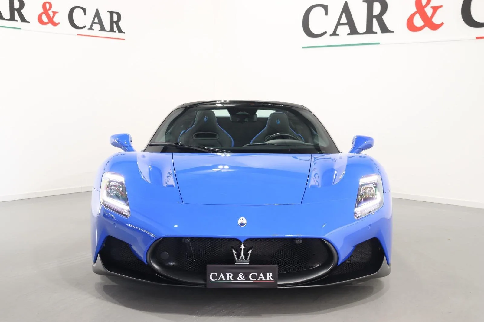 2024 Maserati MC20 Cielo, 3/19