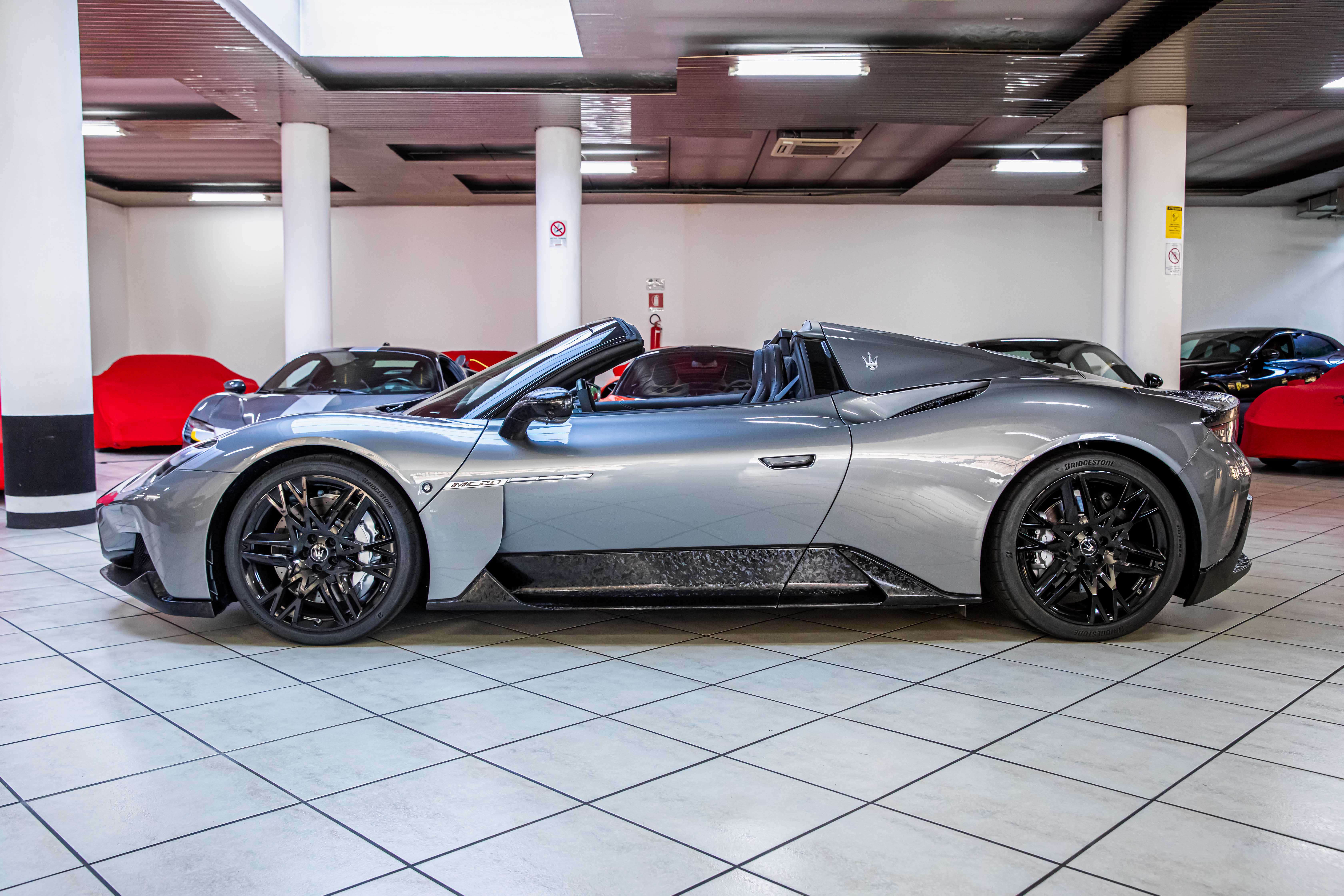 2024 Maserati MC20 Cielo angeboten von einem Fachhändler in Milan, Italien, Foto 10 von 20