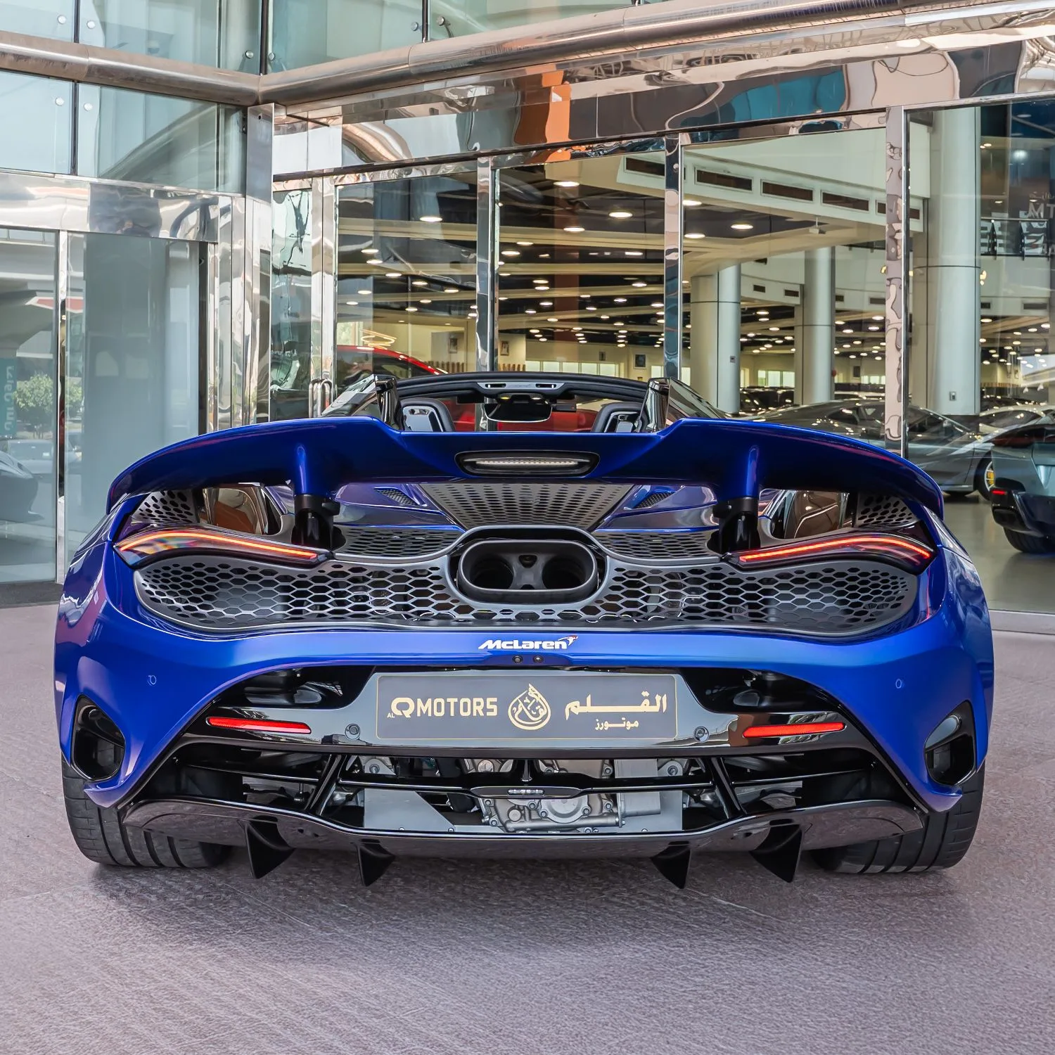 2024 McLaren 750S Spider angeboten von einem Fachhändler in Dubai, Vereinigte Arabische Emirate, Foto 19 von 22