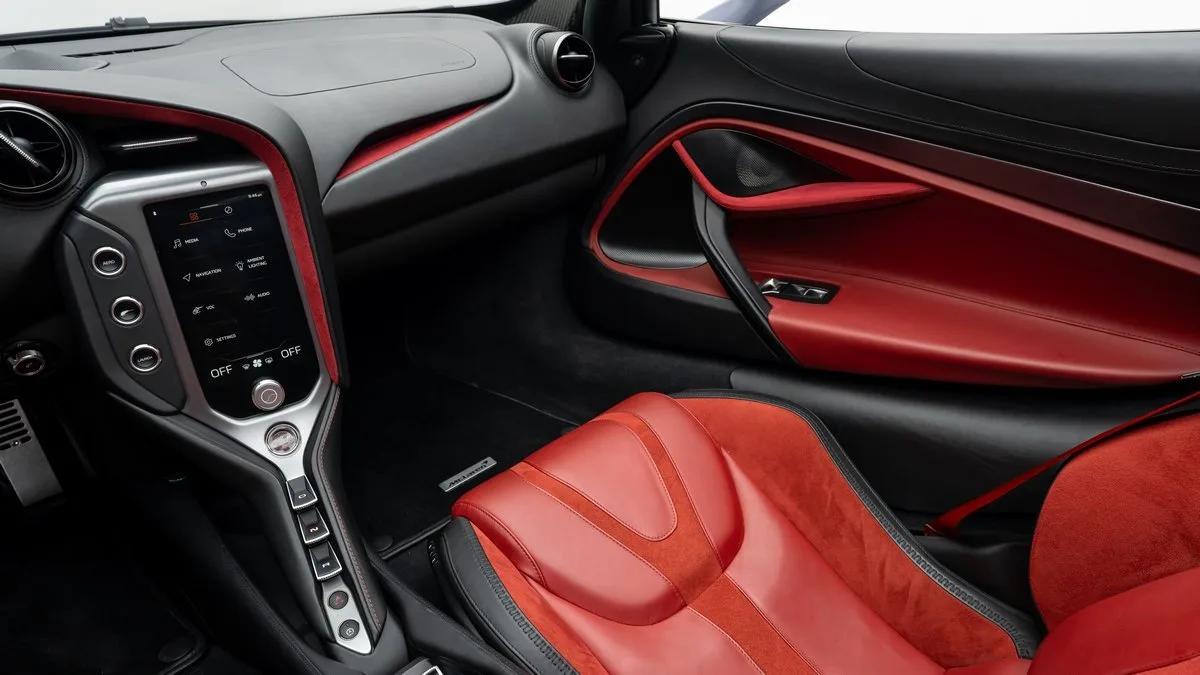 2024 McLaren 750S Spider, 20/30