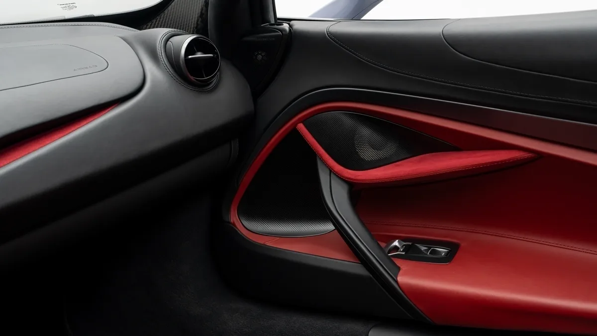 2024 McLaren 750S Spider, 21/30